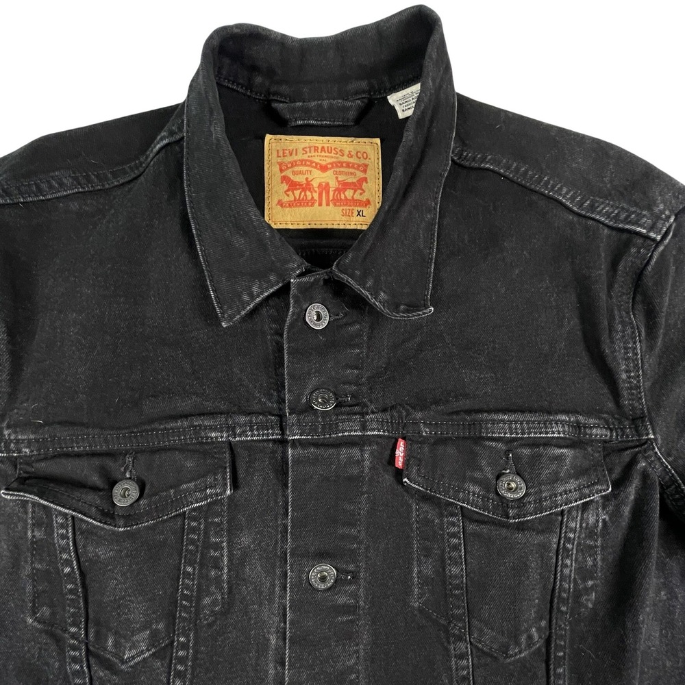 Levi's Denim Jacket Mens XL Black Trucker Jacket Classic Fit Faded Cotton